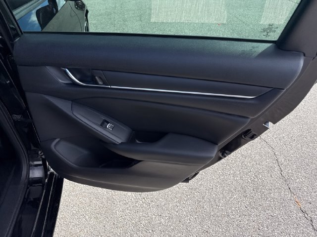 Used 2022 Honda Accord Sport image 16