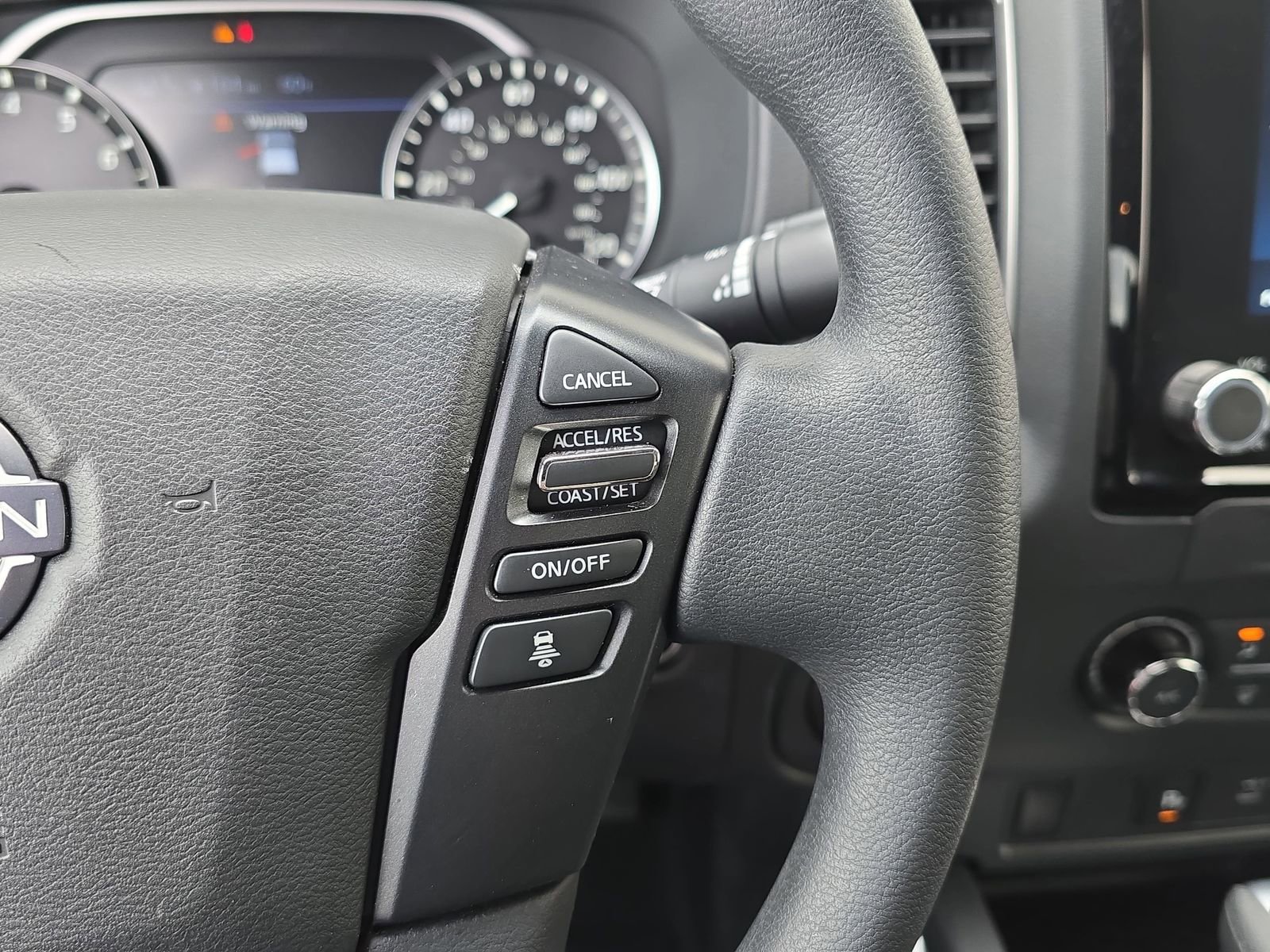 Used 2023 Nissan Frontier SV w/ Technology Package image 21