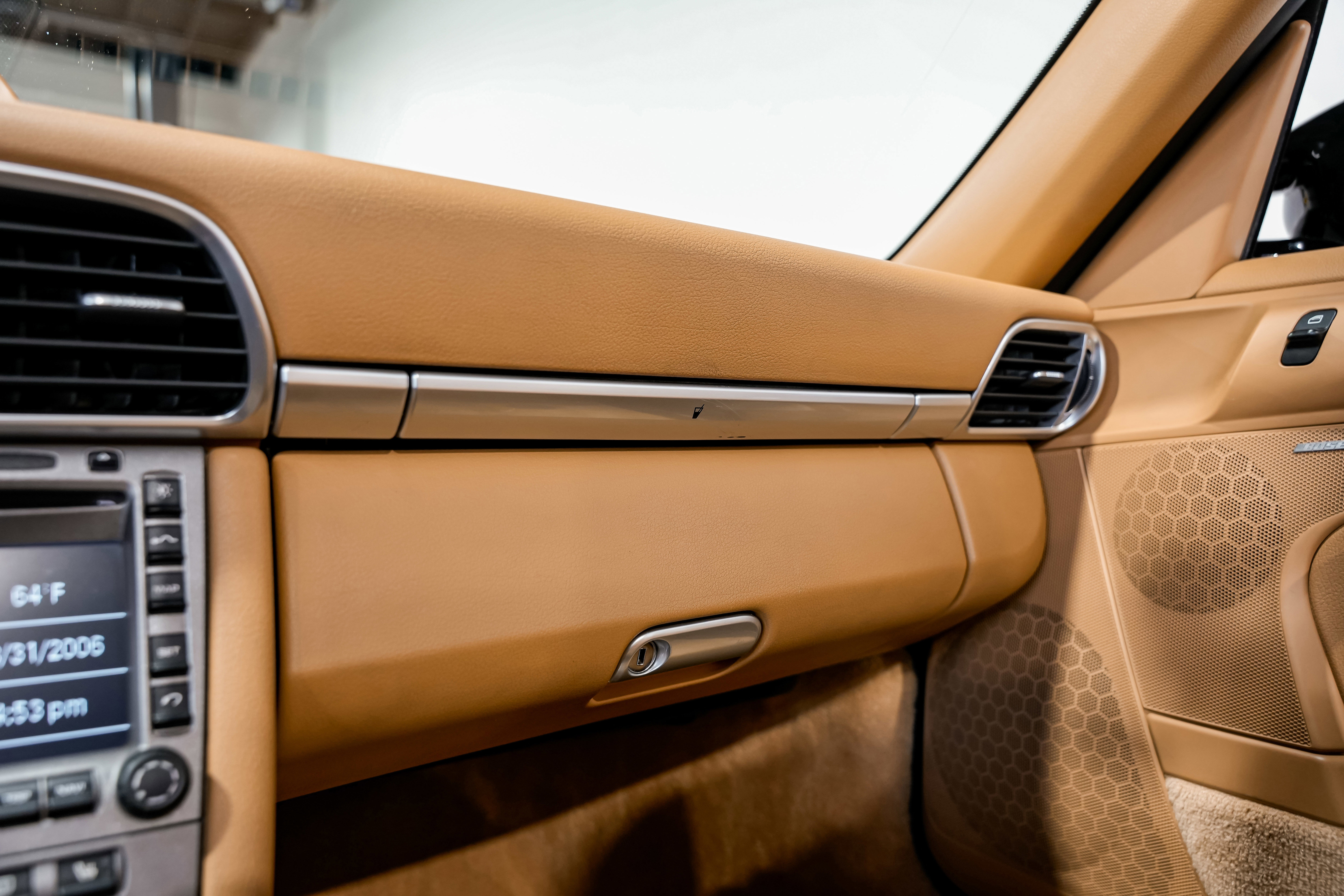 Used 2008 Porsche 911 Carrera 4S image 15