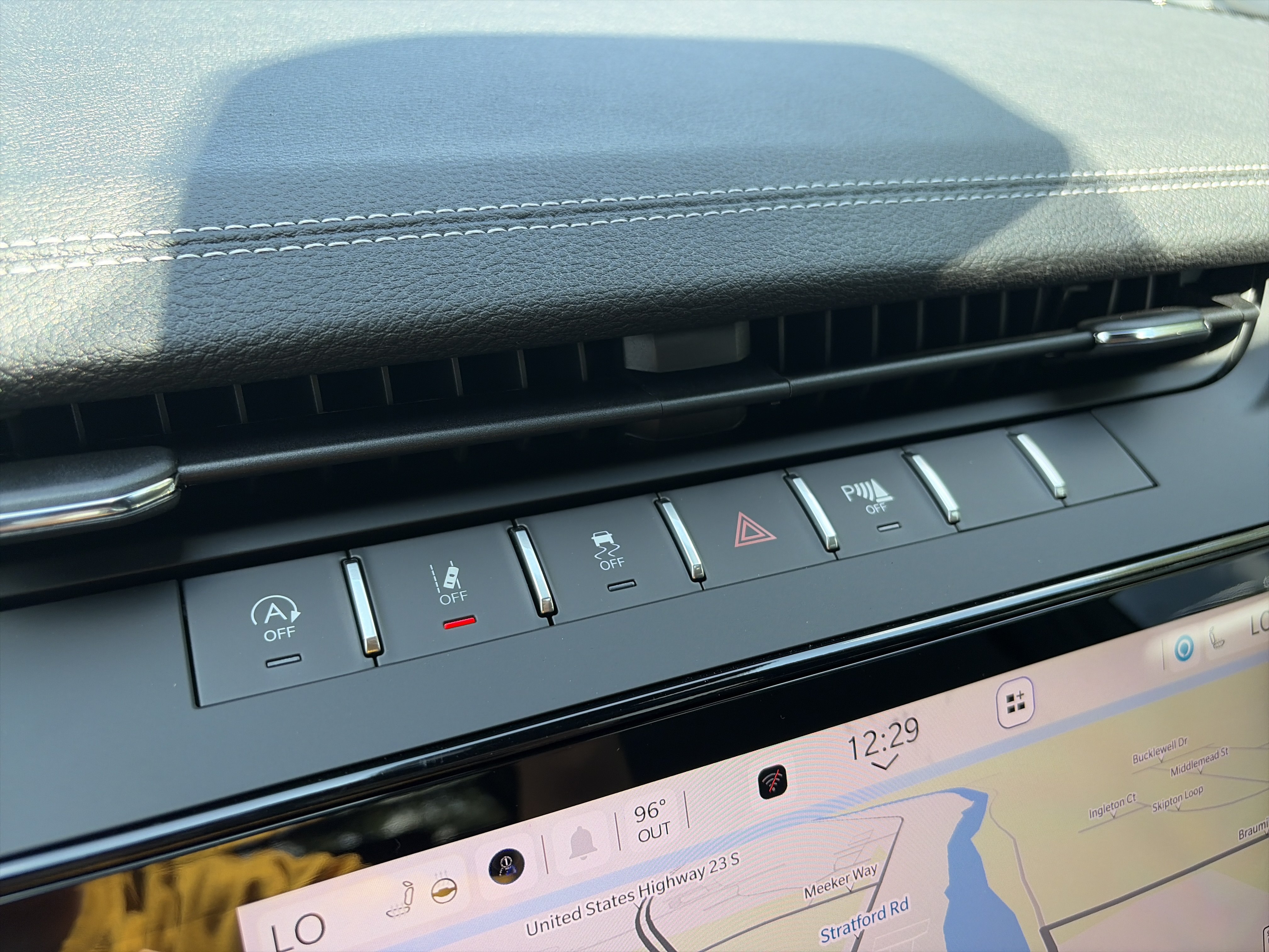 New 2026 Jeep Grand Cherokee L 4WD image 10