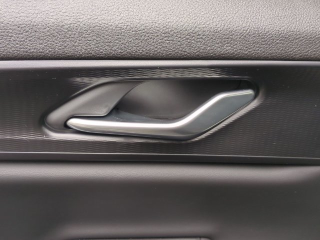 New 2026 Jeep Grand Cherokee Laredo X AWD/4WD image 29