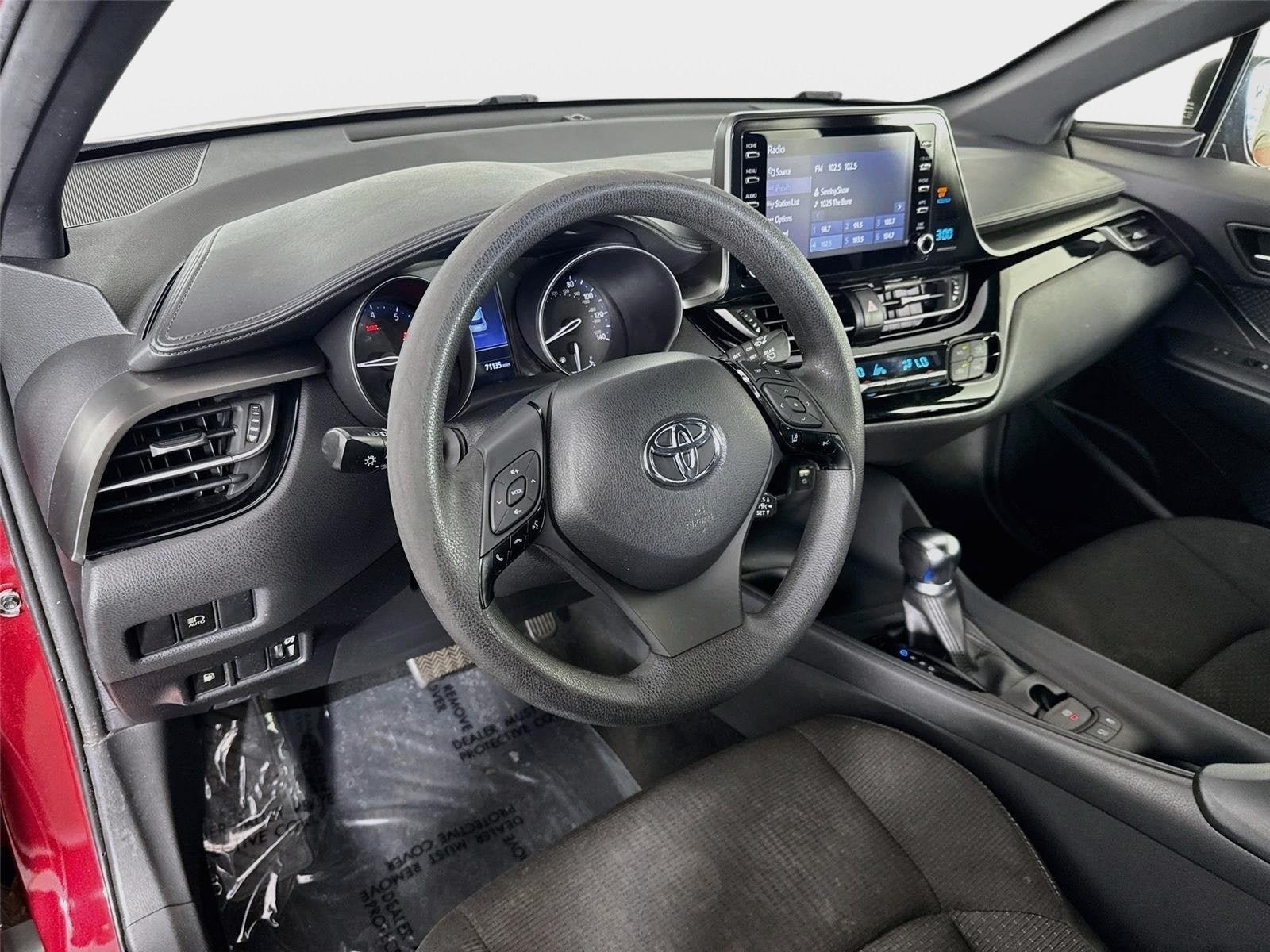 Used 2019 Toyota C-HR LE FWD image 10
