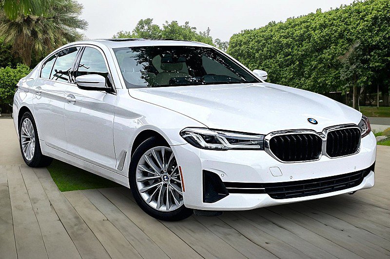 Used 2023 BMW 530i image 9