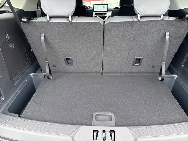 New 2025 Ford Explorer Active w/ Active Comfort Package image 21