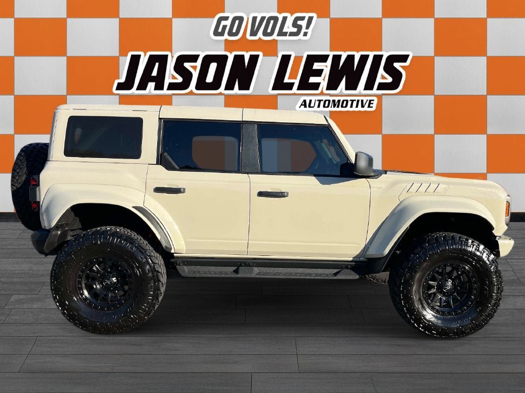 Used 2025 Ford Bronco Raptor AWD/4WD image 2
