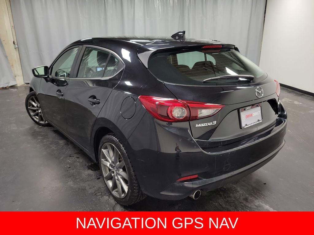Used 2018 MAZDA MAZDA3 Grand Touring w/ Premium Equipment Package image 7