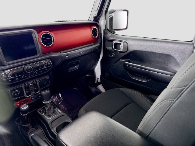 Used 2020 Jeep Wrangler Unlimited Rubicon AWD/4WD image 22