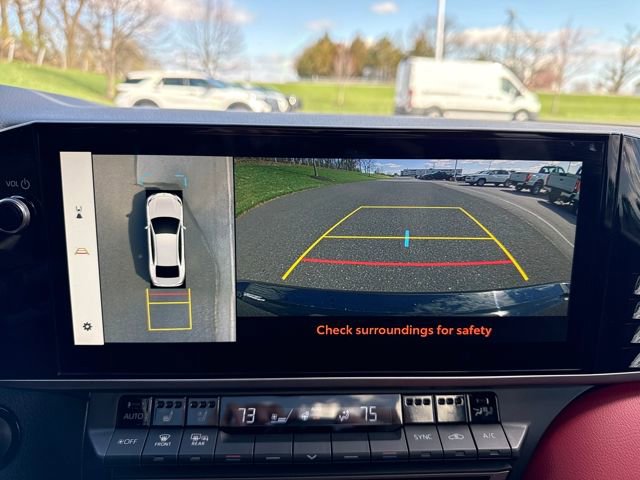 Used 2025 Toyota Camry XSE w/ Premium Plus Package image 30