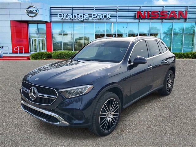 Used 2024 Mercedes-Benz GLC 300 4MATIC image 4