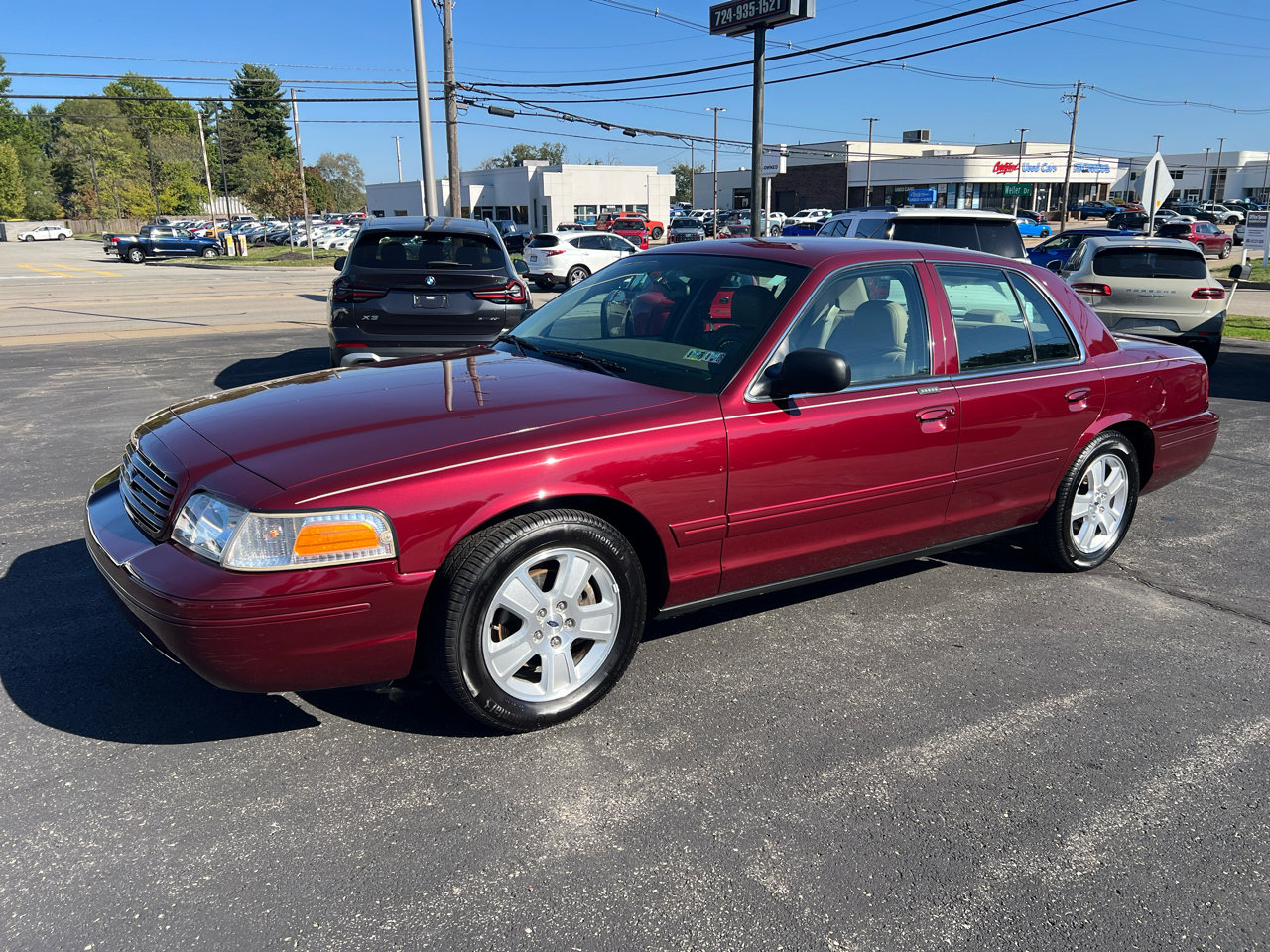Used 2004 Ford Crown Victoria LX