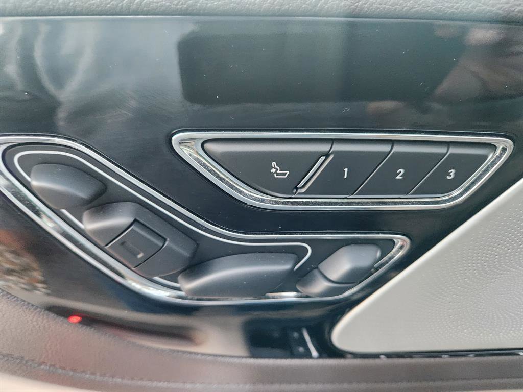 Certified 2022 Lincoln Aviator Reserve w/ Equipment Group 201A AWD/4WD image 34