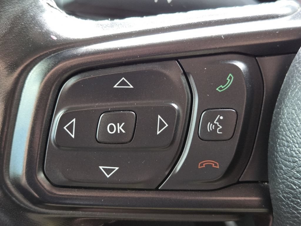 Used 2020 Jeep Wrangler Sport AWD/4WD image 12