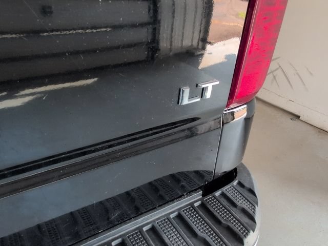 Certified 2022 Chevrolet Silverado 1500 LT AWD/4WD image 33