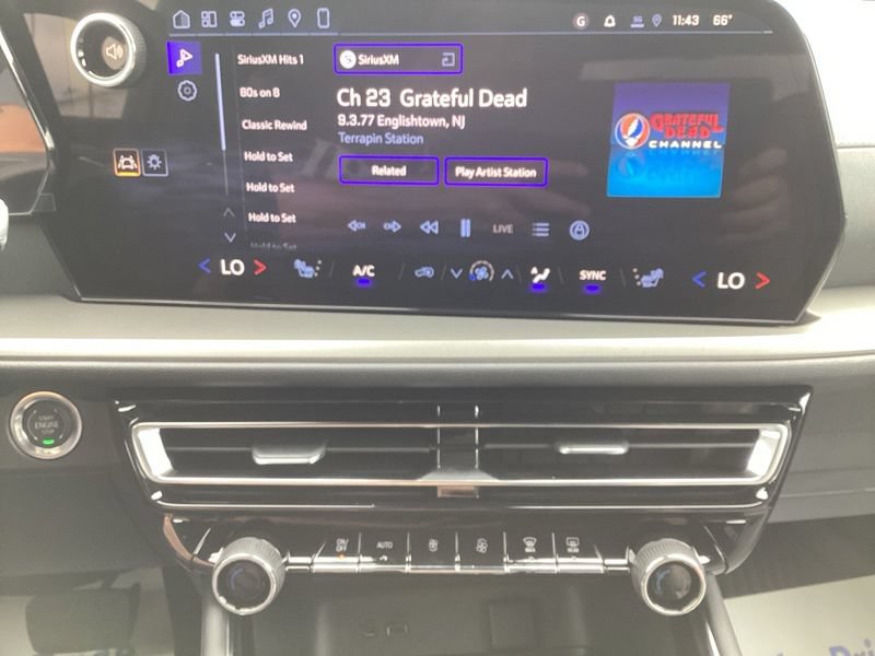 New 2027 Chevrolet Traverse LT w/ Enhanced Driving Package AWD/4WD image 37