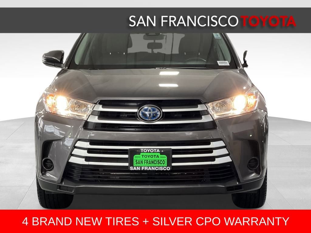 Used 2017 Toyota Highlander LE image 8