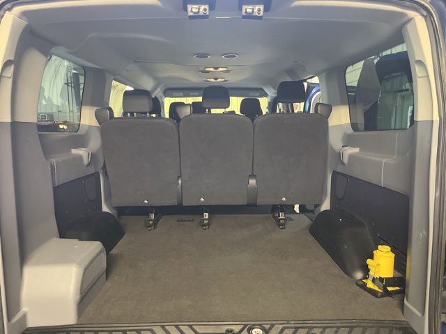 Used 2017 Ford Transit 150 XLT image 29