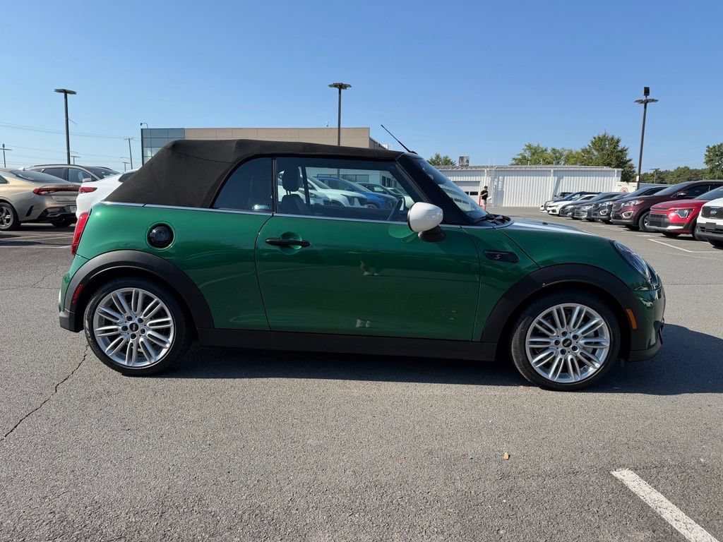 Used 2023 MINI Cooper S FWD image 9