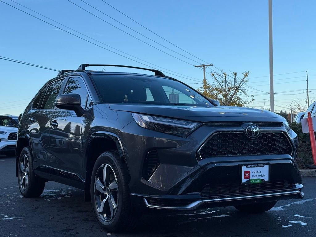 Certified 2025 Toyota RAV4 SE image 7