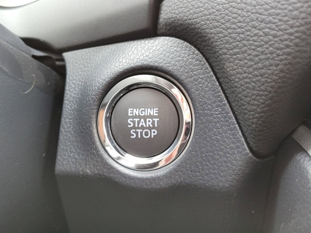 Used 2023 Toyota RAV4 Limited image 11