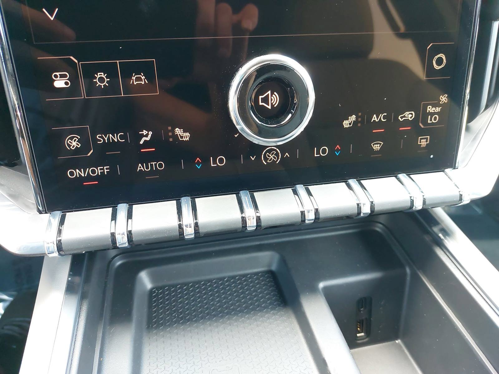 New 2025 GMC Acadia Elevation FWD image 23