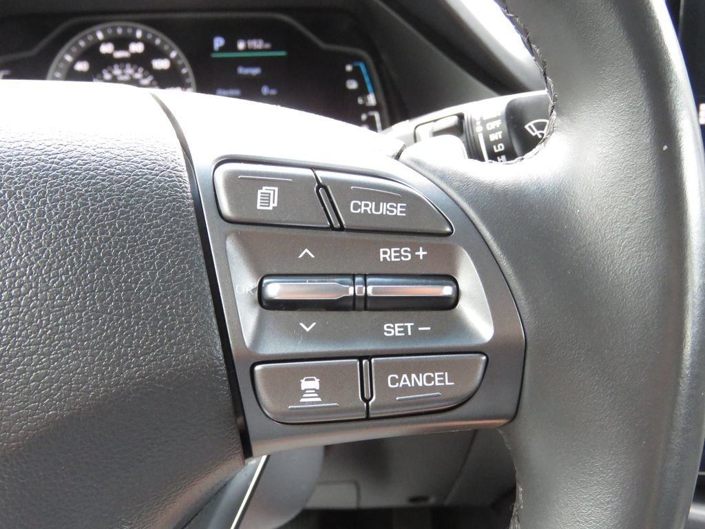 Used 2021 Hyundai Ioniq SE FWD image 21