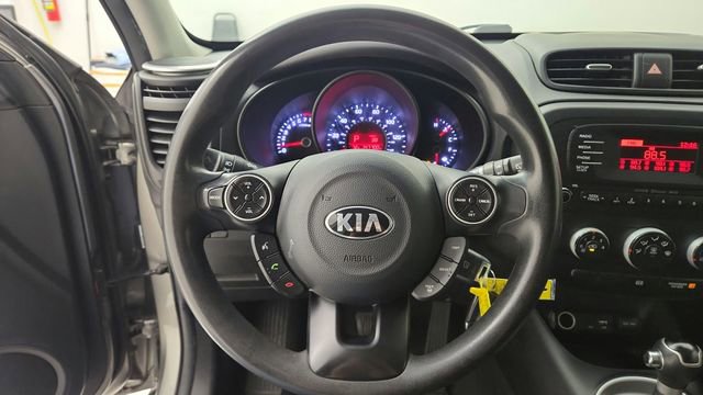Used 2016 Kia Soul image 12