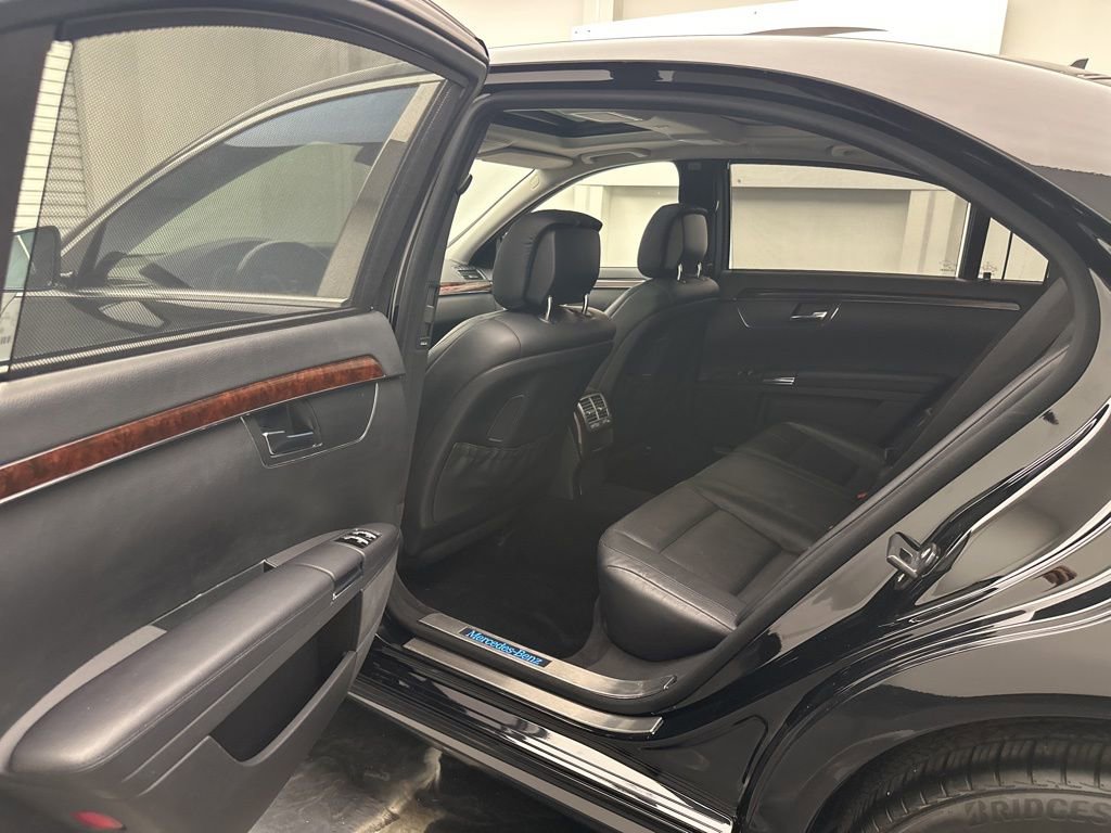 Used 2013 Mercedes-Benz S 550 4MATIC image 6
