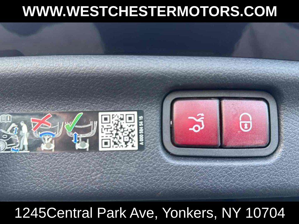 Used 2024 Mercedes-Benz C 43 AMG 4MATIC Sedan image 28