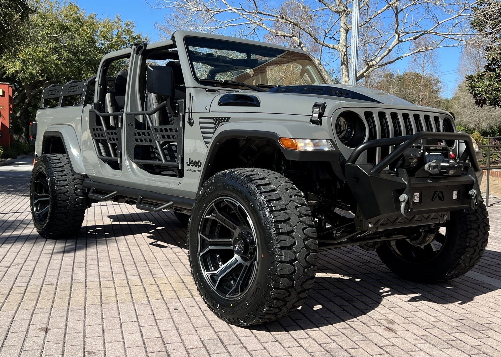 Used 2021 Jeep Gladiator Overland w/ Popular Equipment Package AWD/4WD image 4