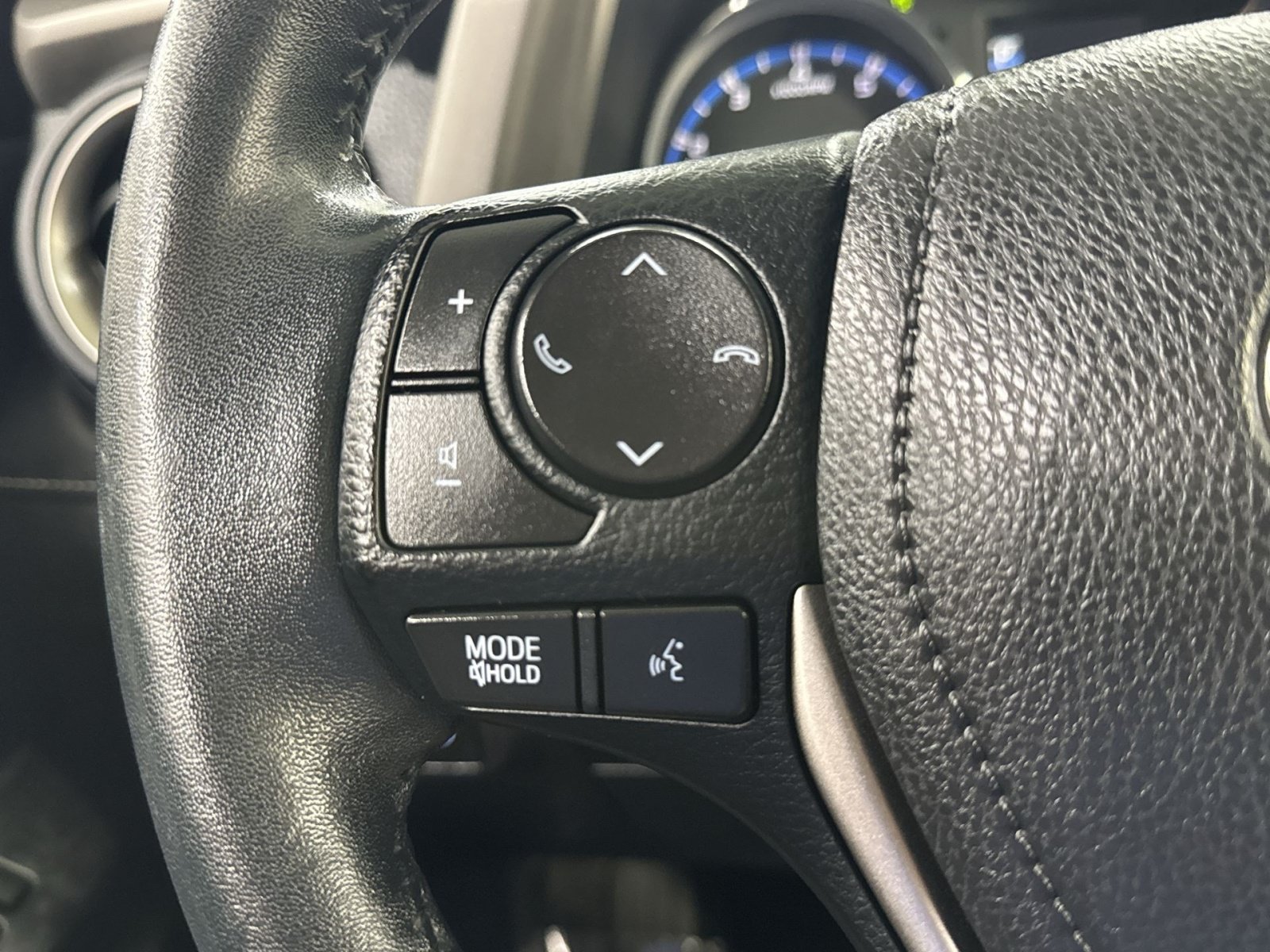 Used 2017 Toyota RAV4 Platinum AWD/4WD image 45