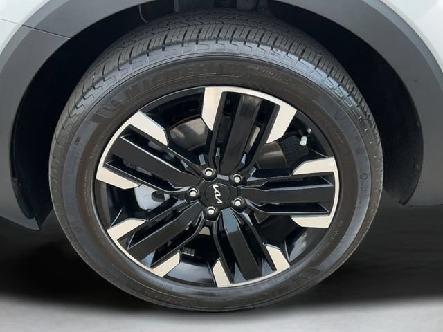 Used 2023 Kia Telluride SX AWD/4WD image 9