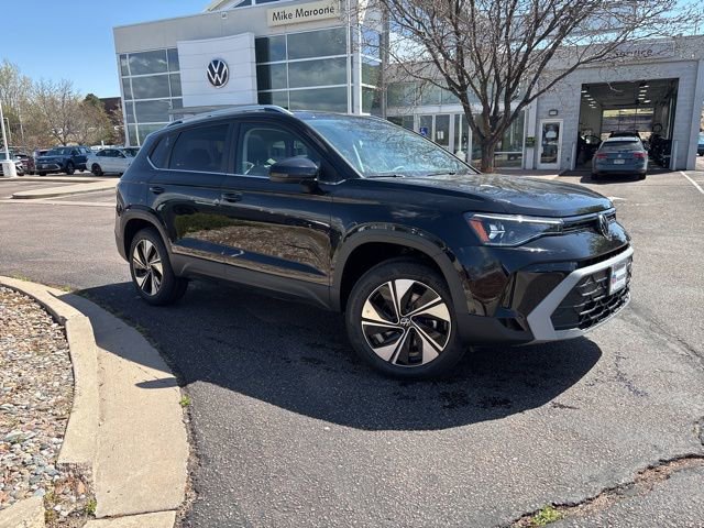 New 2026 Volkswagen Taos SE