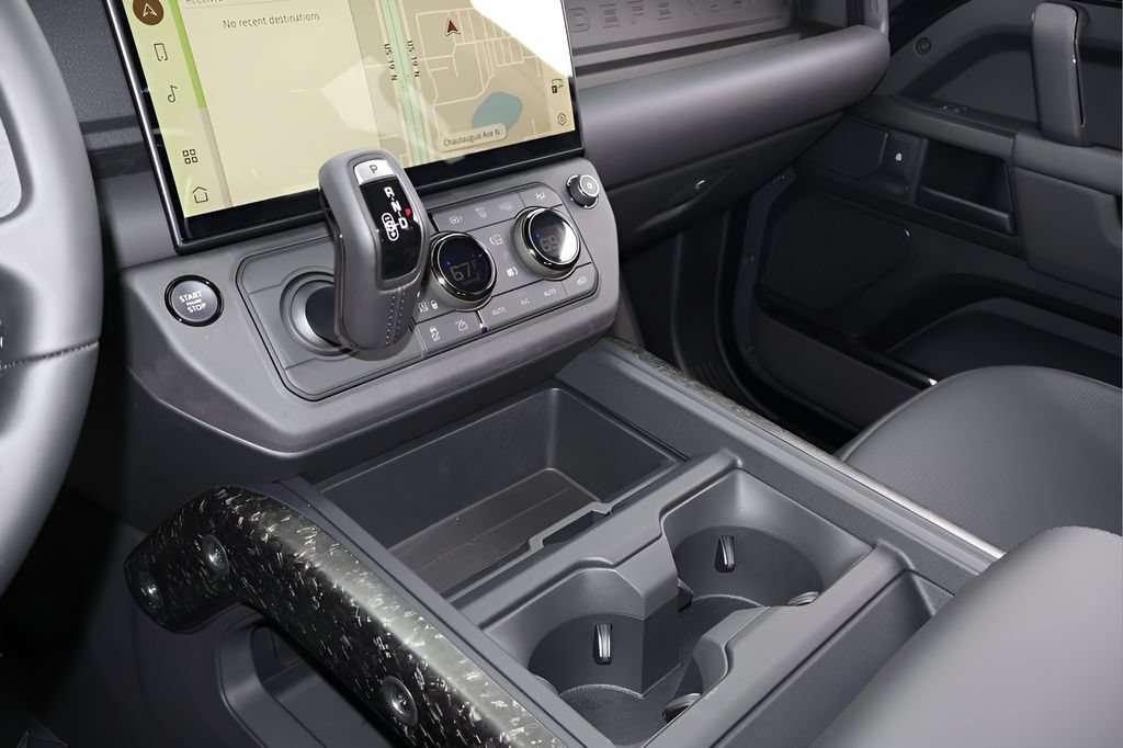New 2026 Land Rover Defender 110 OCTA AWD/4WD image 26