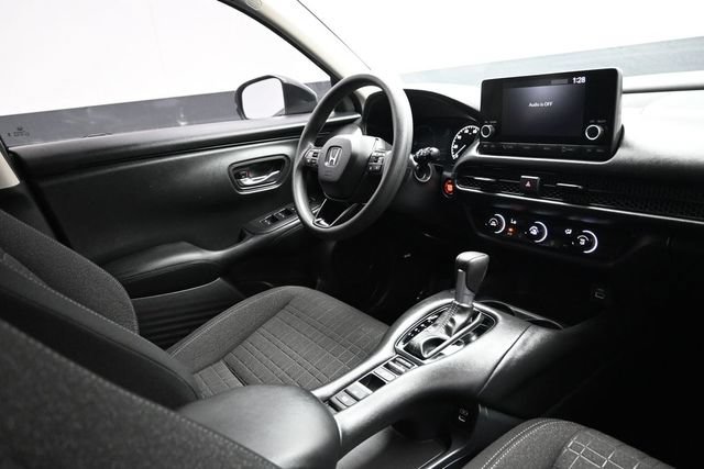Used 2025 Honda HR-V LX image 12