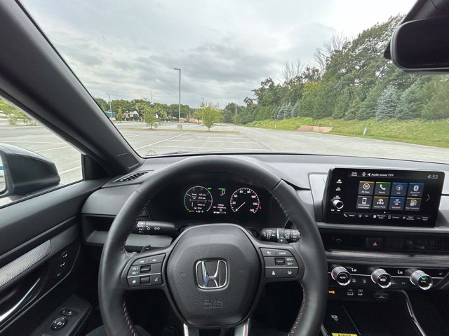 Used 2025 Honda CR-V Sport-L image 28