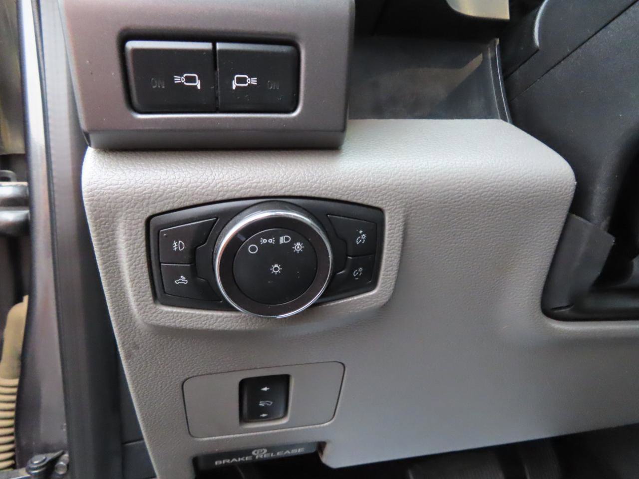 Used 2019 Ford F250 XLT w/ XLT Value Package image 31