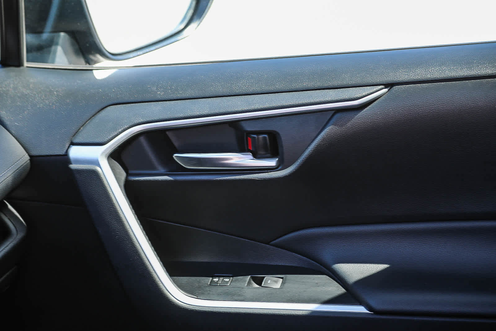 Certified 2024 Toyota RAV4 XLE AWD/4WD image 22