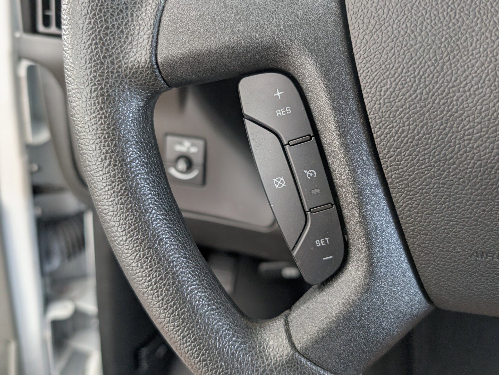 Used 2024 Chevrolet Express 2500 w/ Driver Convenience Package image 27