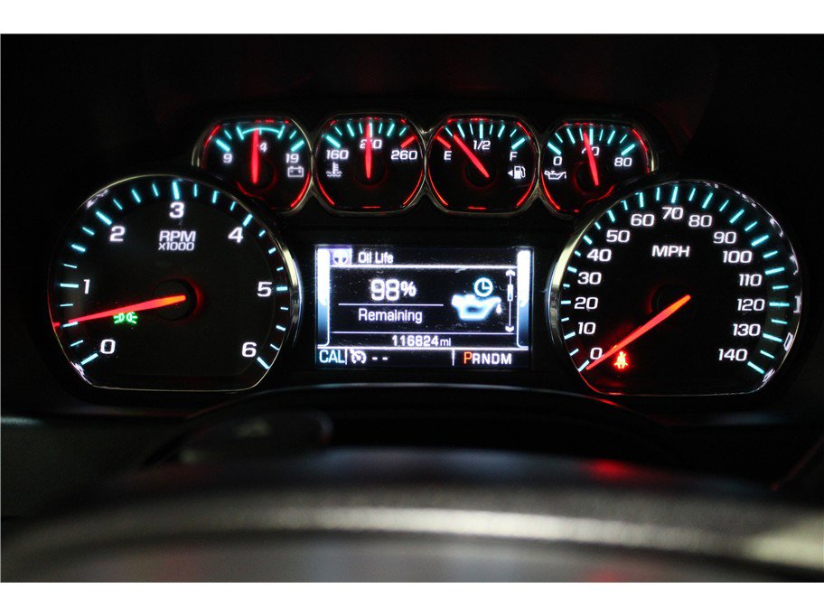 Used 2016 Chevrolet Suburban LT image 34