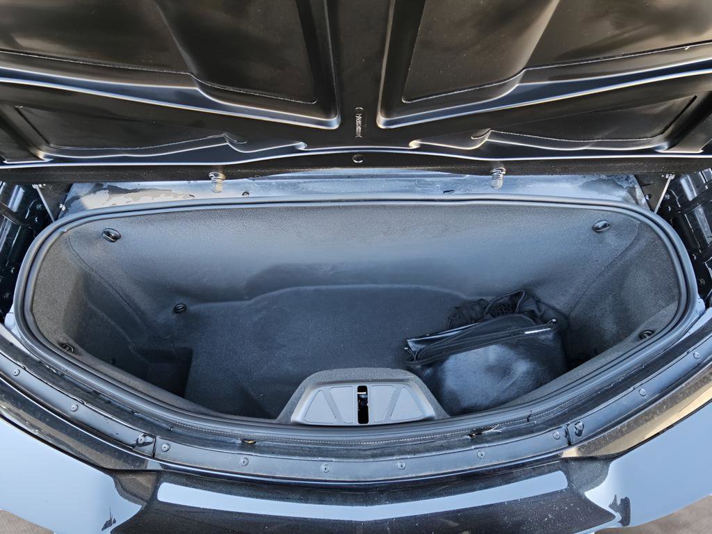 Used 2023 Chevrolet Corvette Stingray Premium Conv w/ Z51 Performance Package image 16