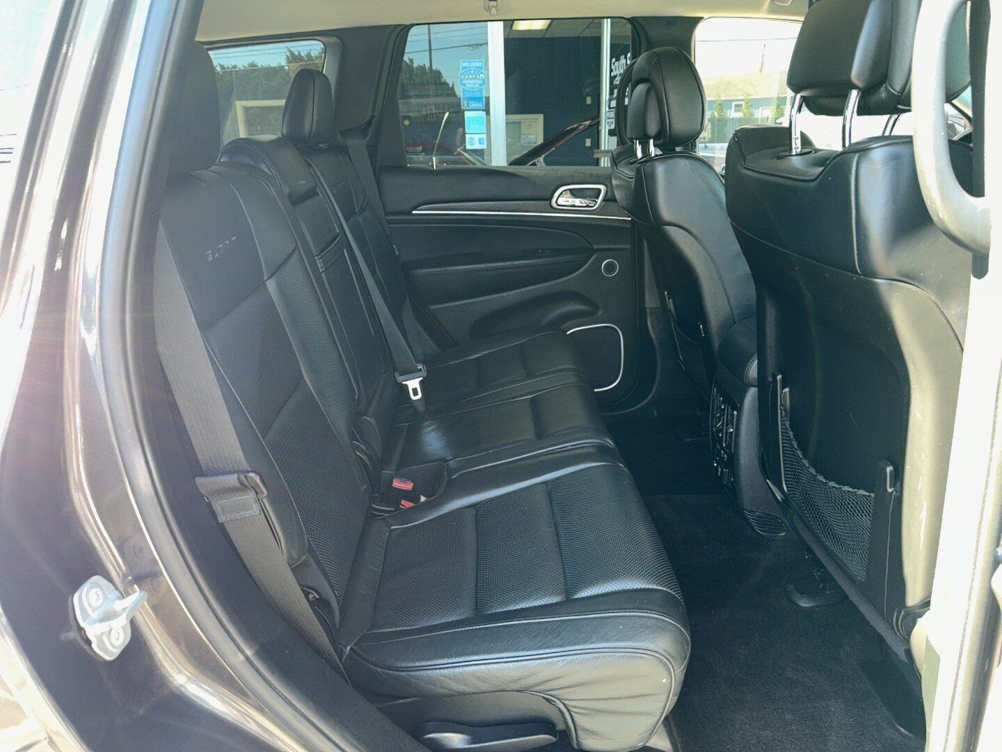 Used 2018 Jeep Grand Cherokee Summit AWD/4WD image 28