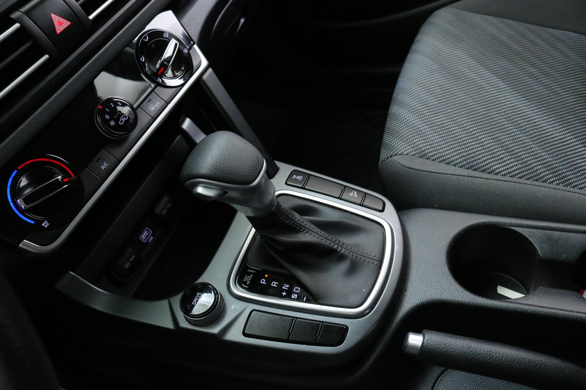 Used 2021 Kia Seltos LX image 19