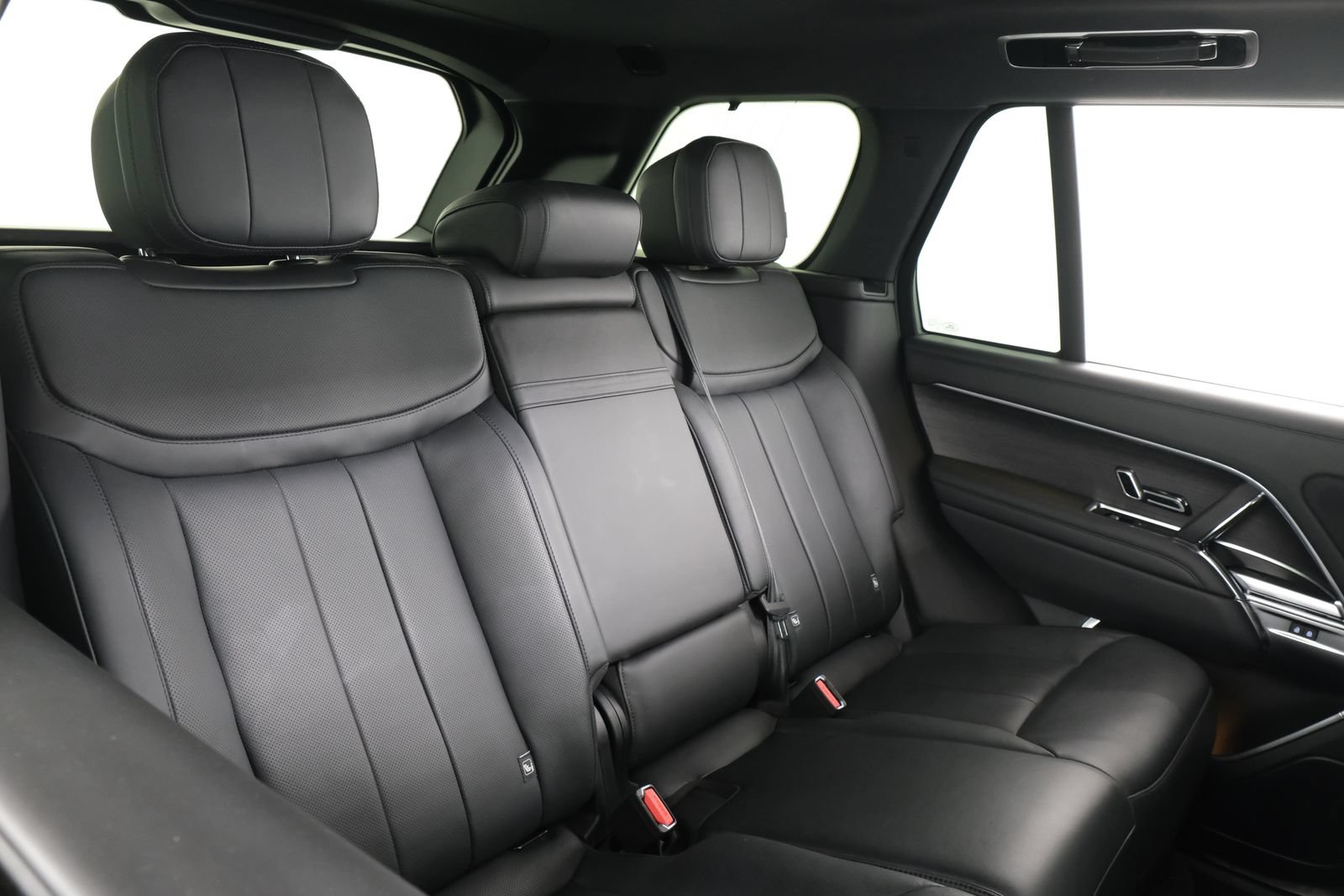 Used 2024 Land Rover Range Rover SE AWD/4WD image 41