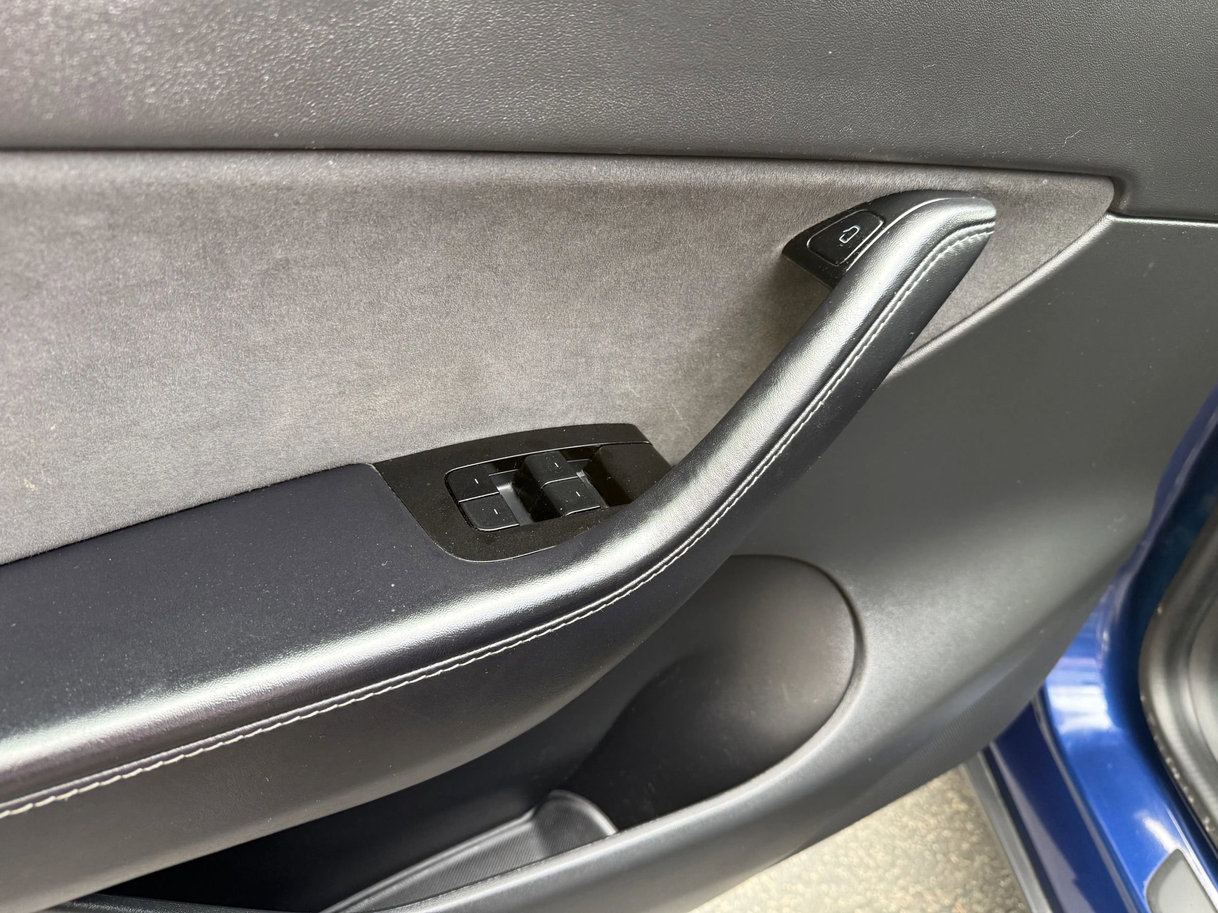 Used 2021 Tesla Model Y Long Range image 15