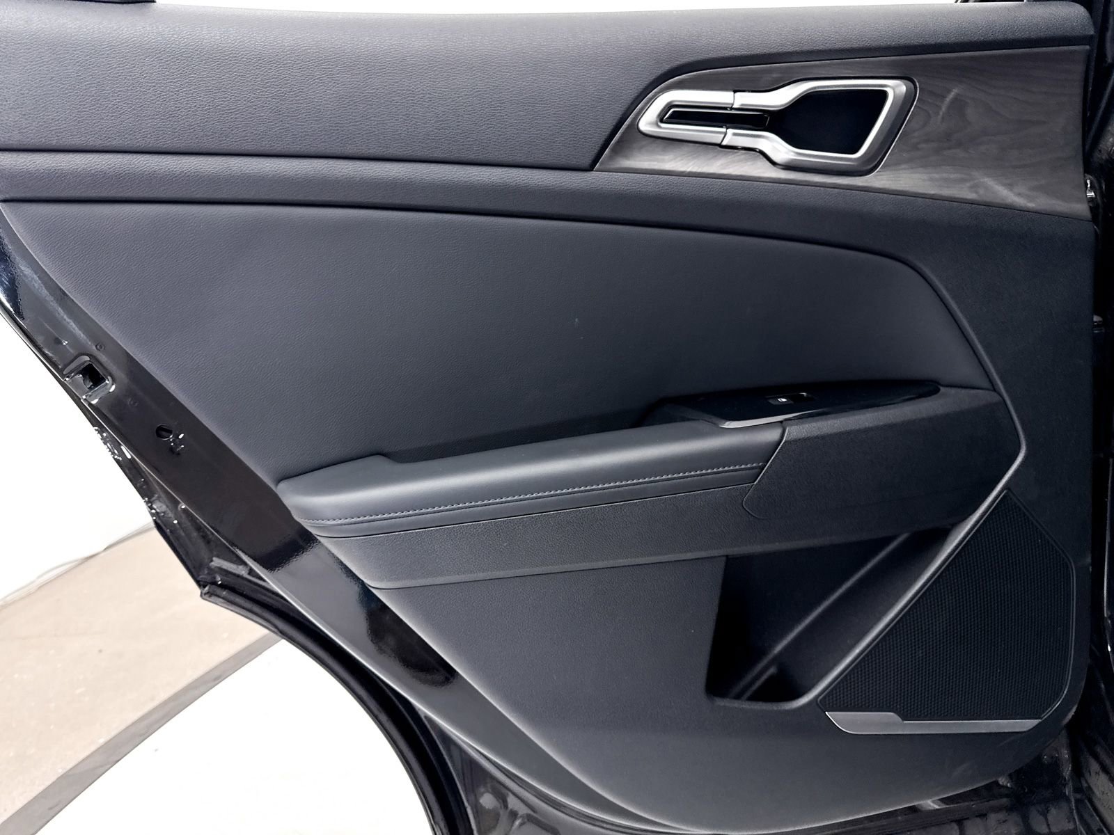 Used 2024 Kia Sportage X-Line w/ X-Line Premium Package image 31