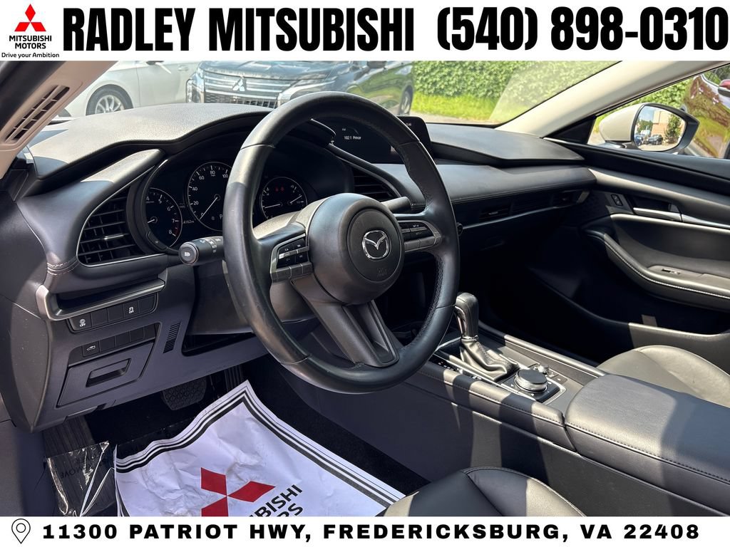 Used 2023 MAZDA MAZDA3 s FWD image 4