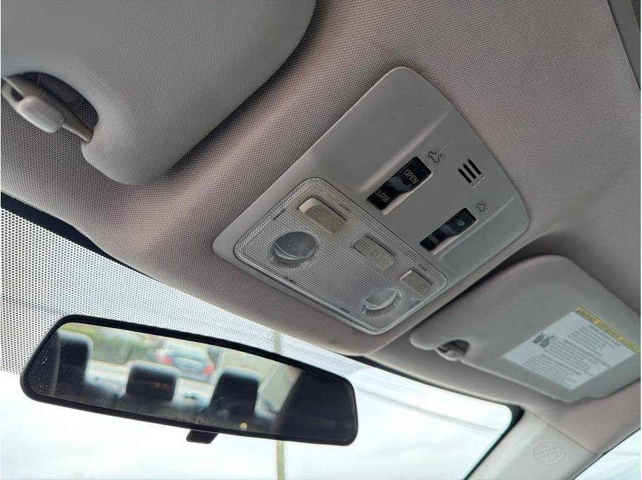 Used 2014 Toyota Corolla S image 17