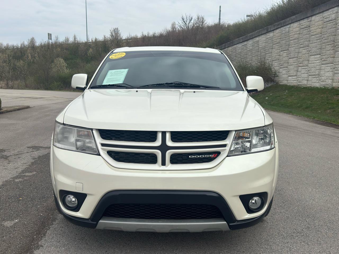 Used 2012 Dodge Journey R/T w/ Flexible Seating Group image 9