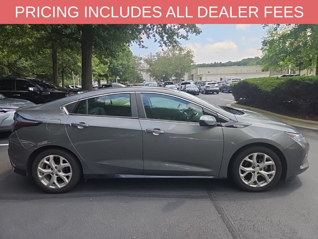 Used 2017 Chevrolet Volt Premier w/ Driver Confidence Package FWD image 15