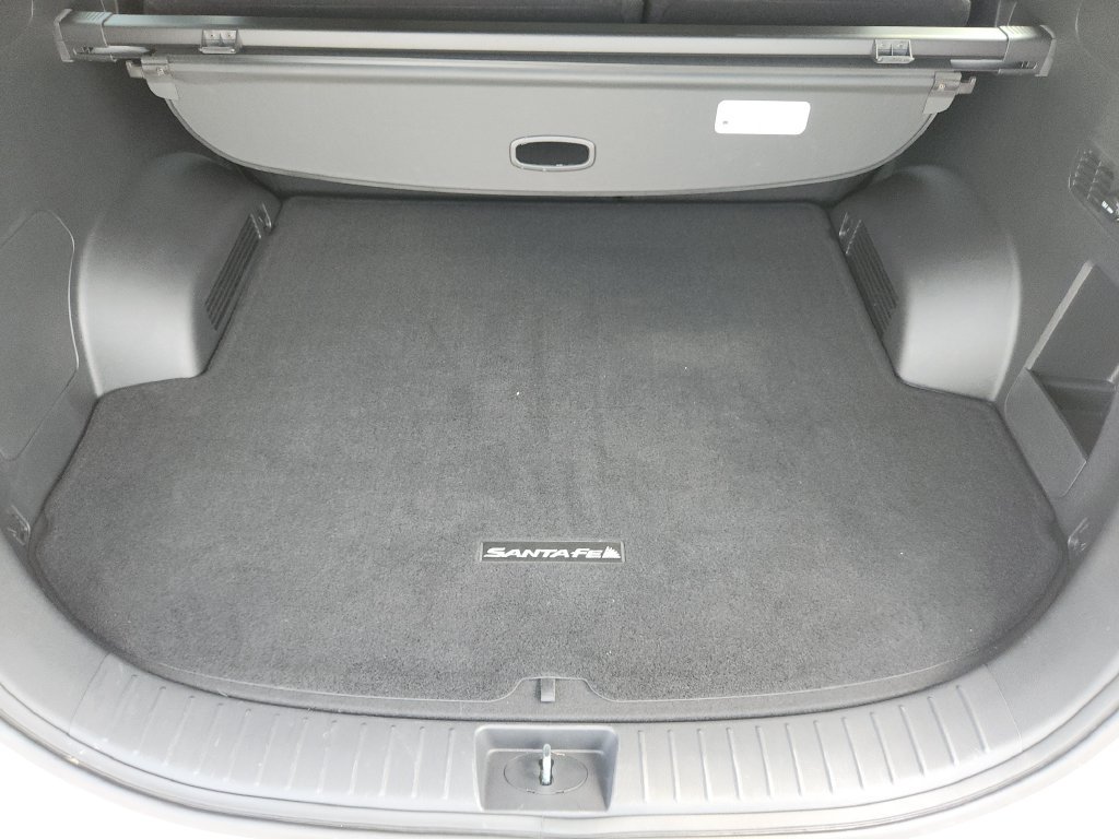 Used 2023 Hyundai Santa Fe SEL w/ Cargo Package AWD/4WD image 38